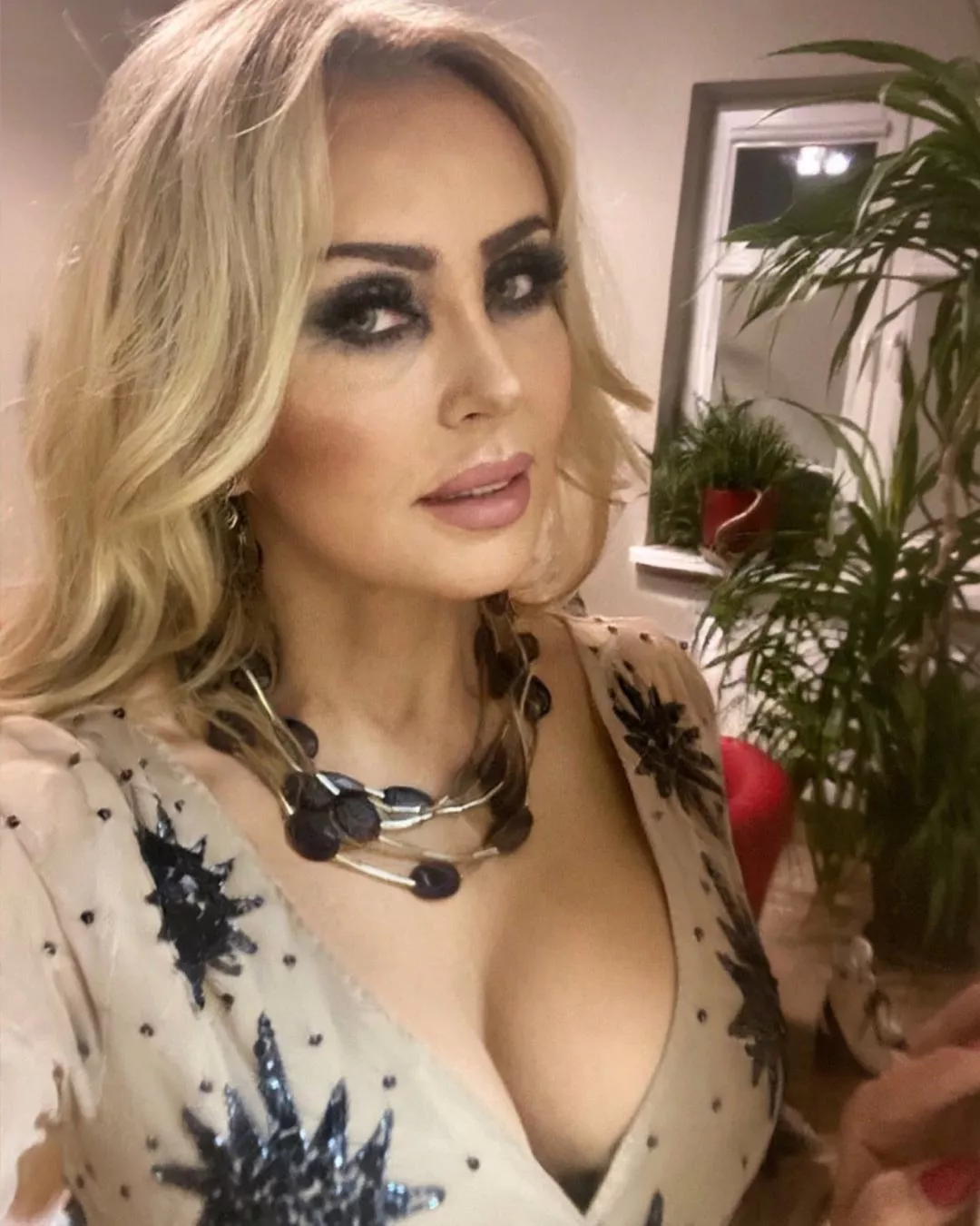 Teresa Werner zaskoczyła bardzo odważnym zdjęciem po koncercie! Lawina komentarzy w sieci, fani w szoku! 